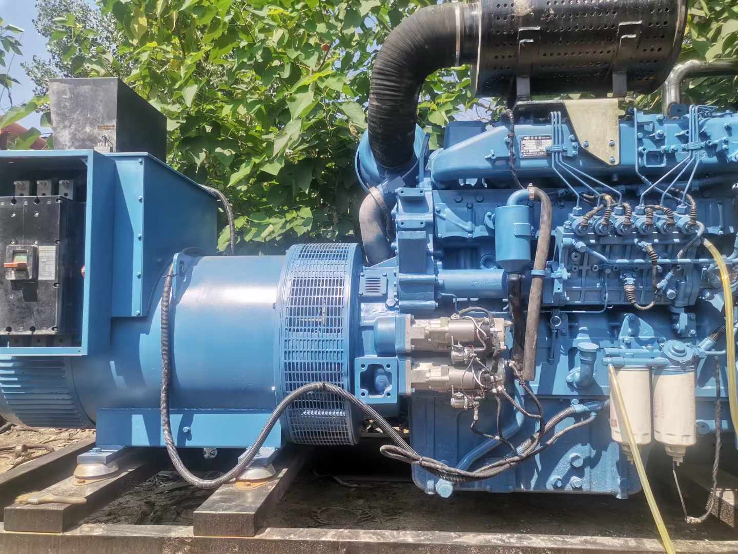 巢湖详细说明降低 800kW 柴油发电机输出电流波动的方法